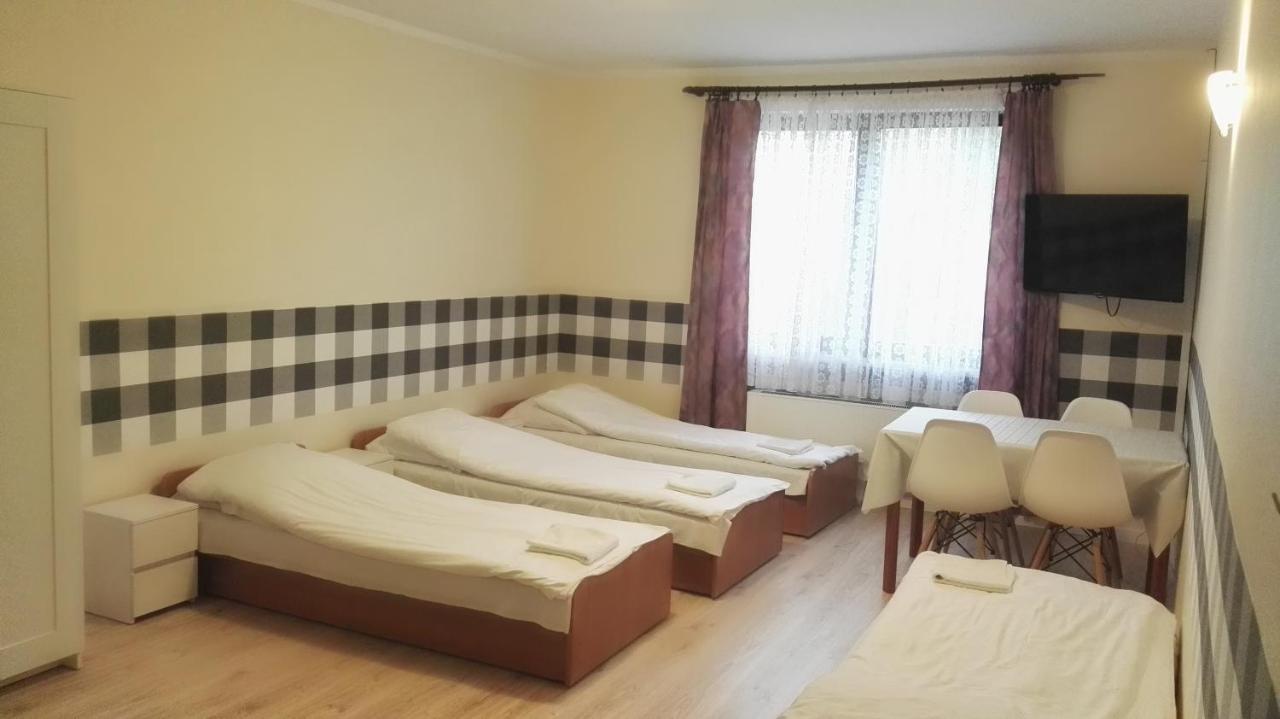 Apartamento Pokoje Luiza Ostróda Exterior foto